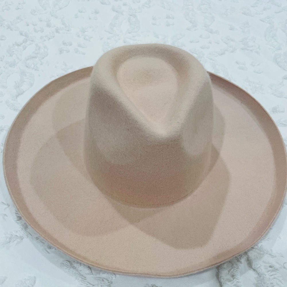 Universal Thread Blush Felt Hat